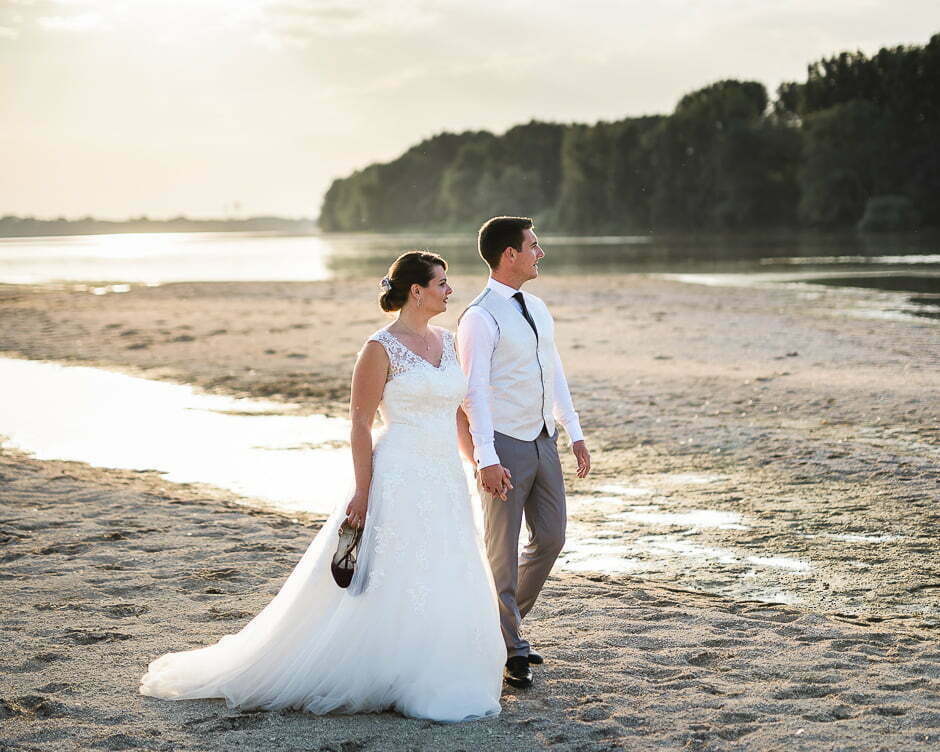 Photographe de mariage plage de Candes Saint Martin