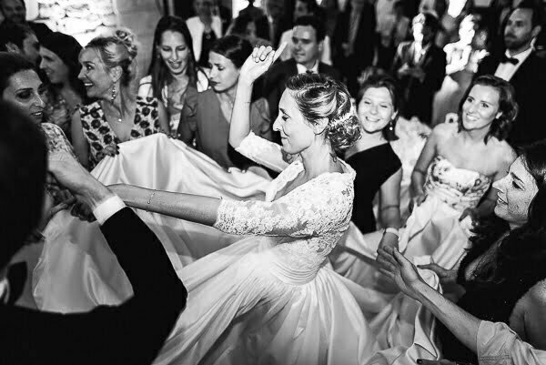 Mariage indre-et-loire photographe soirée dansante au château de Saint-Senoch